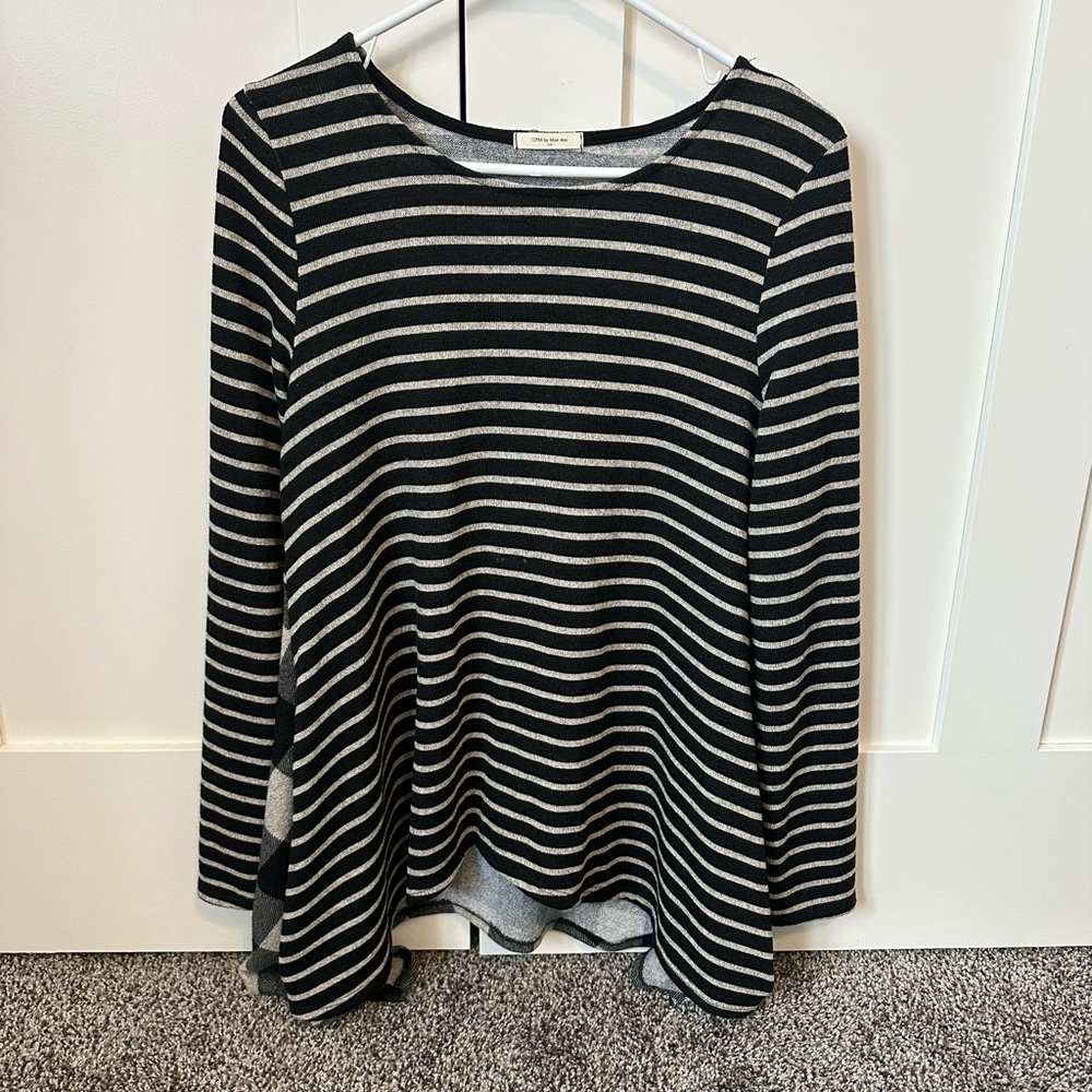 Boutique striped long sleeve